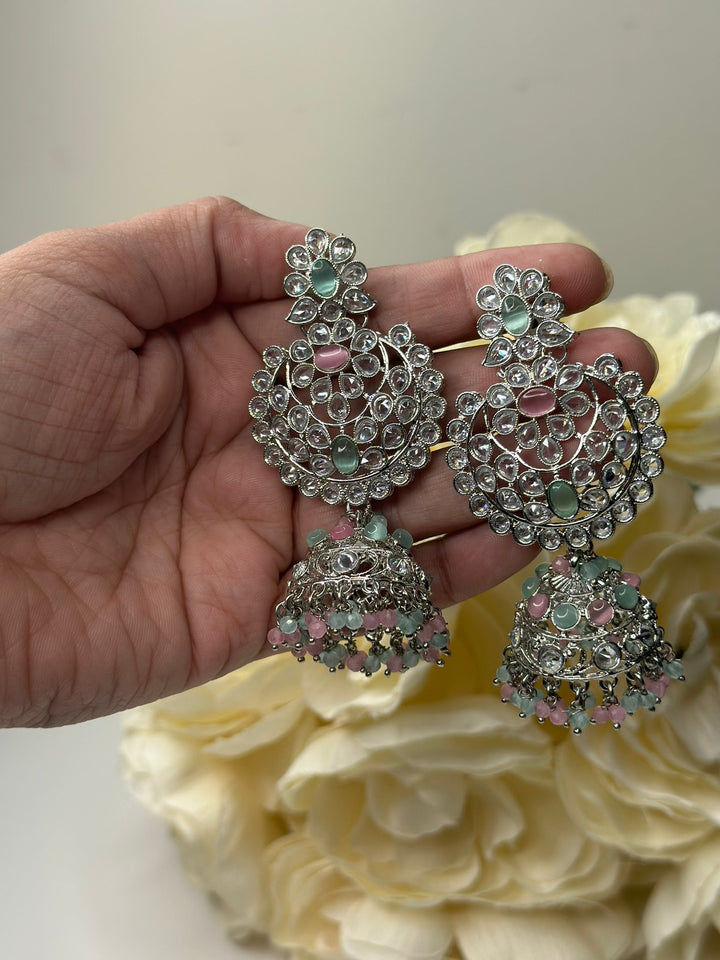 Athiya Reverse AD Necklace Set