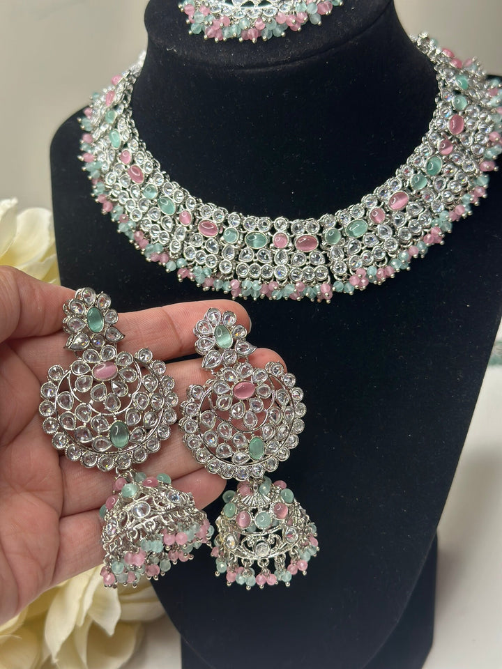 Athiya Reverse AD Necklace Set
