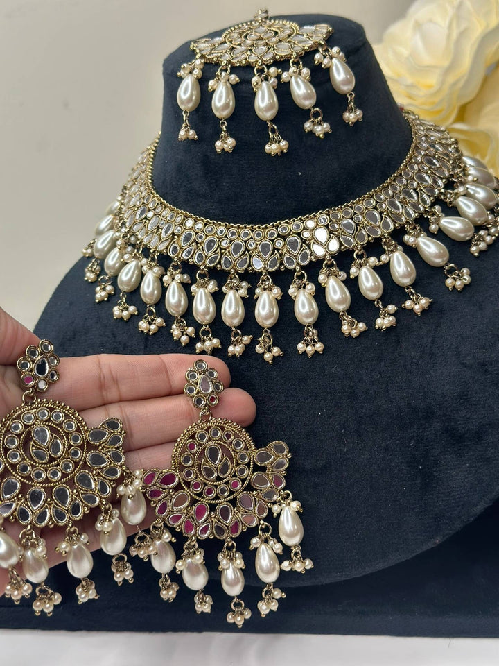 Izhaar Indian White Polki Kundan Necklace with Earrings Tikka / Wedding Jewelry/ Traditional Jewelry/ Sheesha Kundan/ Indian Pakistani set