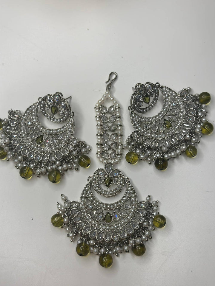 Noori Reverse AD Necklace