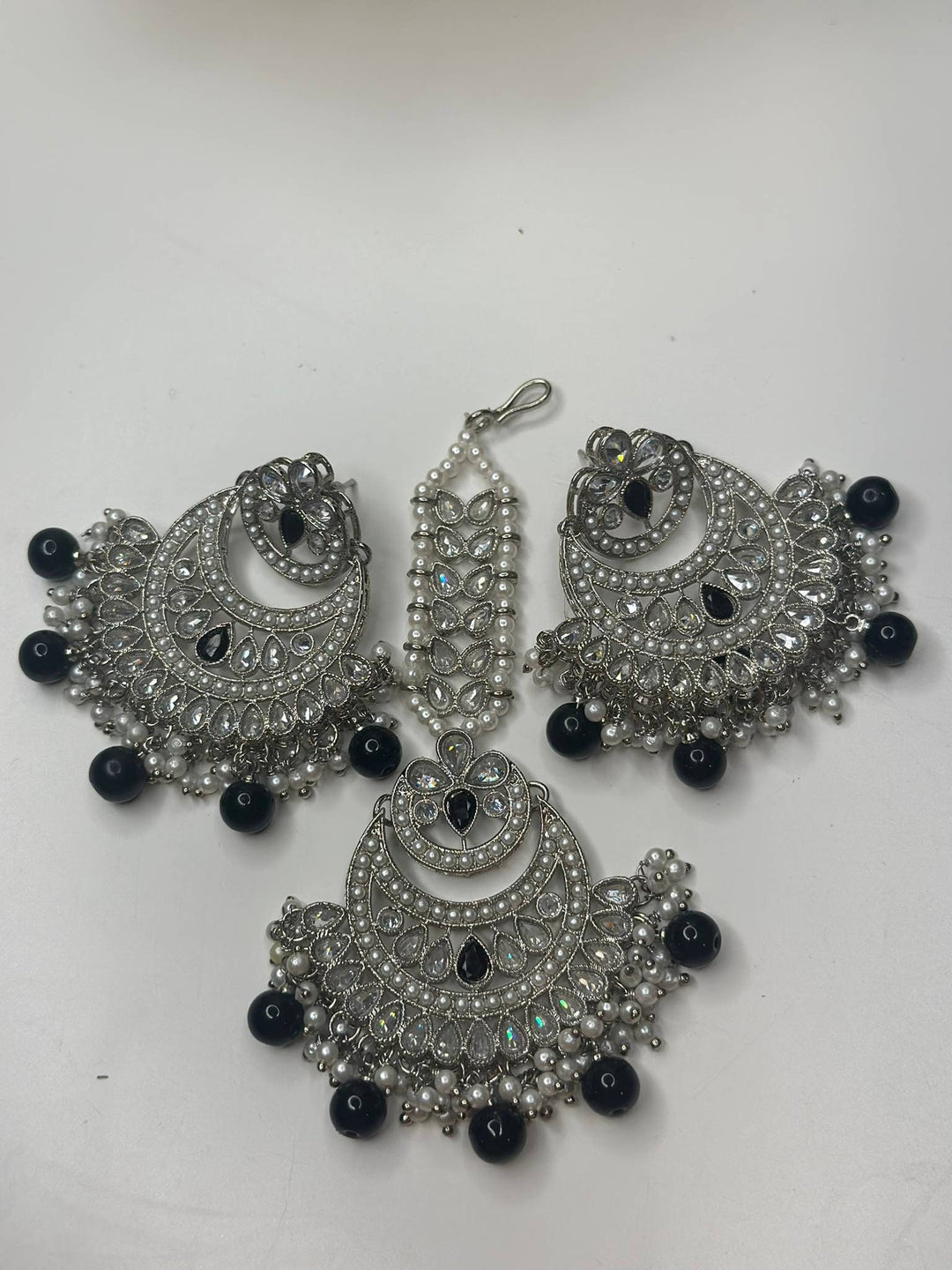 Izhaar Indian Black Color Polki Reverse AD Necklace with Earrings Tikka/ Wedding Jewelry/ Traditional Jewelry/Wedding/Reverse AD.