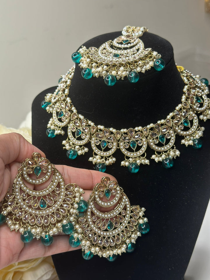 Noori Reverse AD Necklace