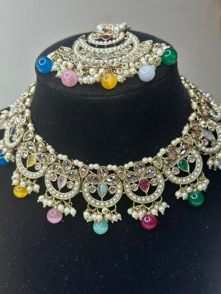 Noori Reverse AD Necklace