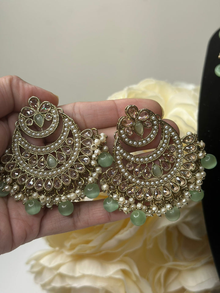 Noori Reverse AD Necklace