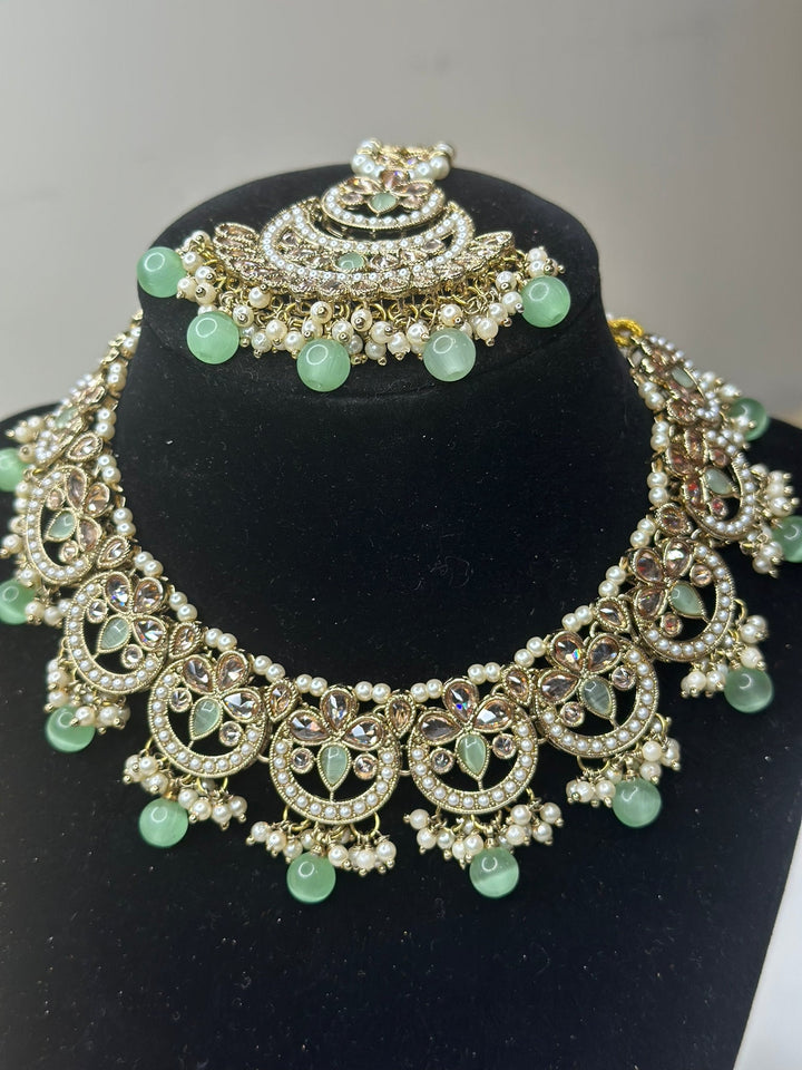 Noori Reverse AD Necklace