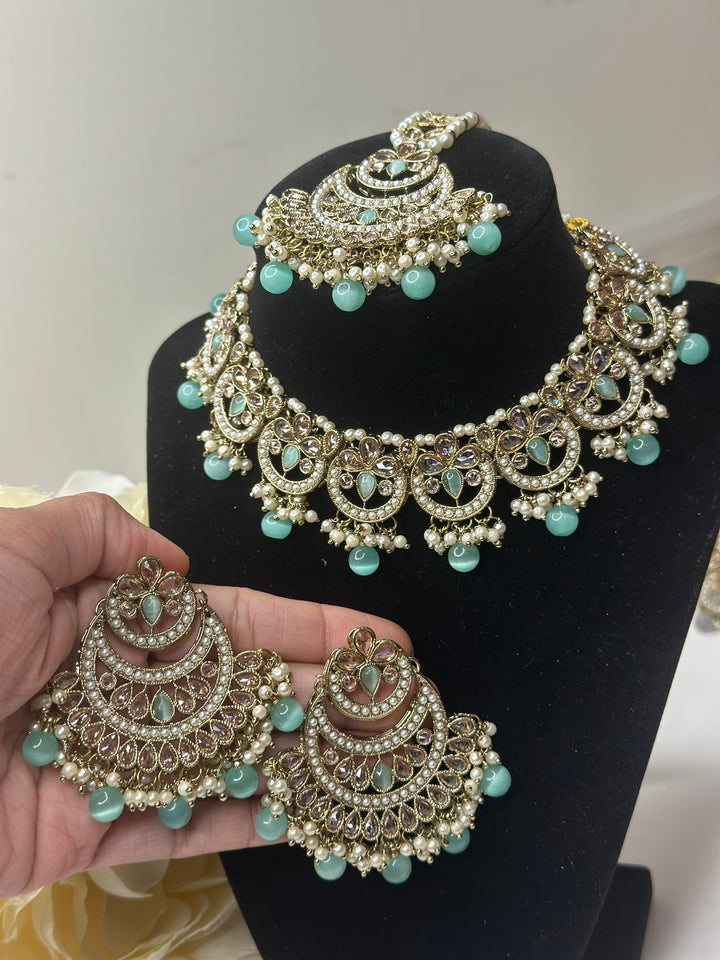 Noori Reverse AD Necklace