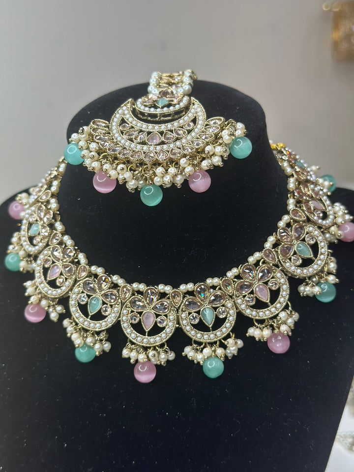 Noori Reverse AD Necklace