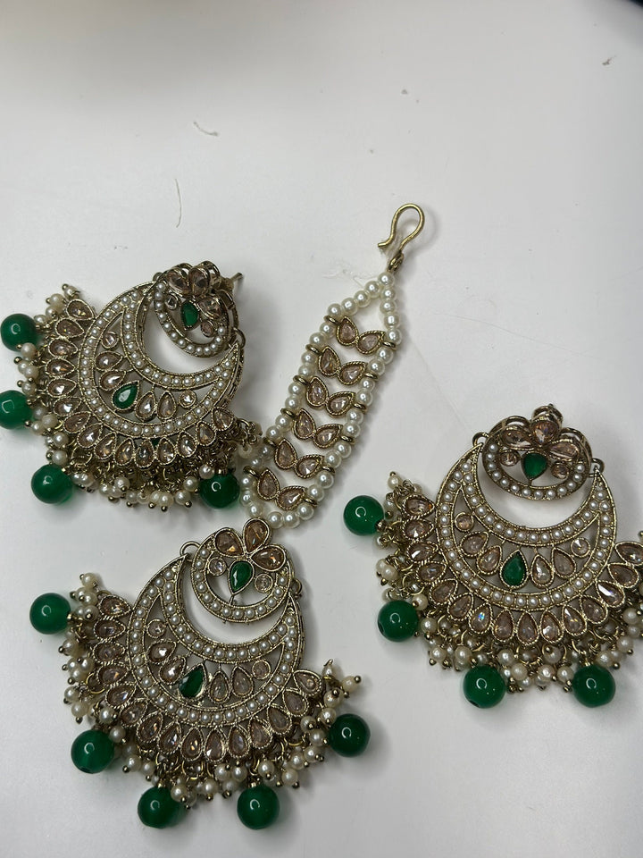 Noori Reverse AD Necklace