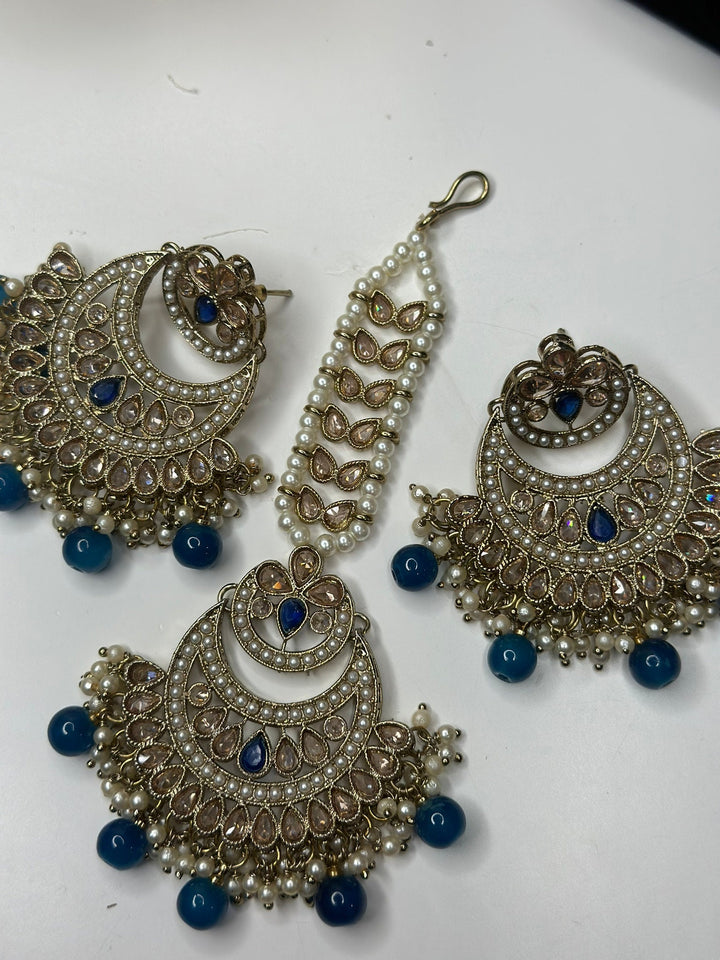 Noori Reverse AD Necklace
