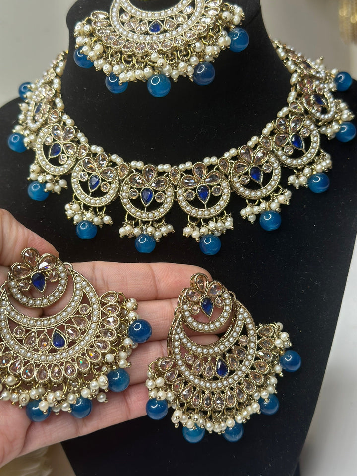 Noori Reverse AD Necklace