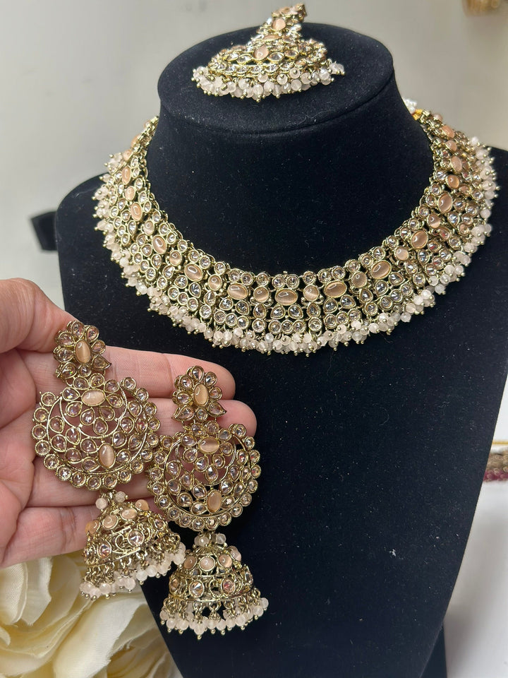 Athiya Reverse AD Necklace Set