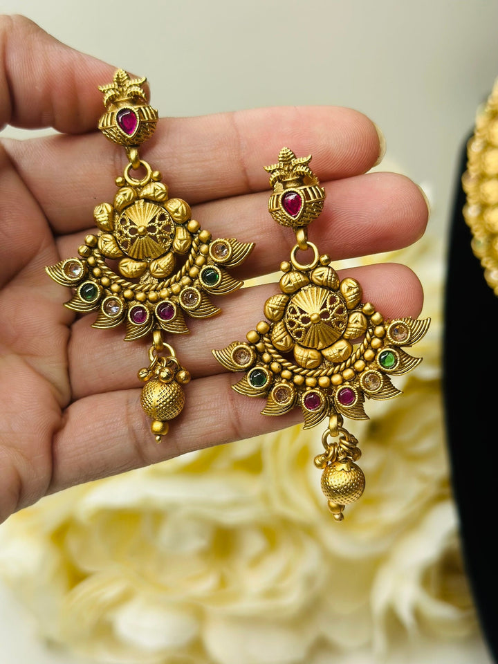 Indian Multi Color Gold Kundan Jewelry Set Bollywood Necklace Earring Tikka Set Ethnic Gold Plated Indian Wedding Jewelry Necklace Set