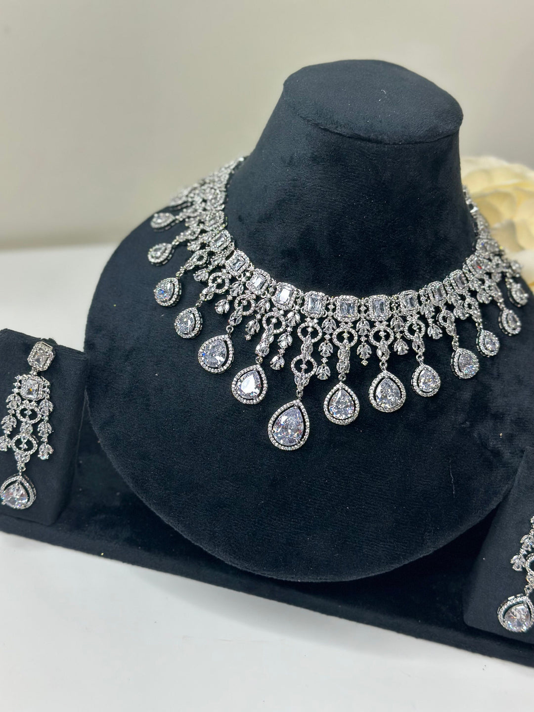 Mimi CZ Necklace Ad Set027