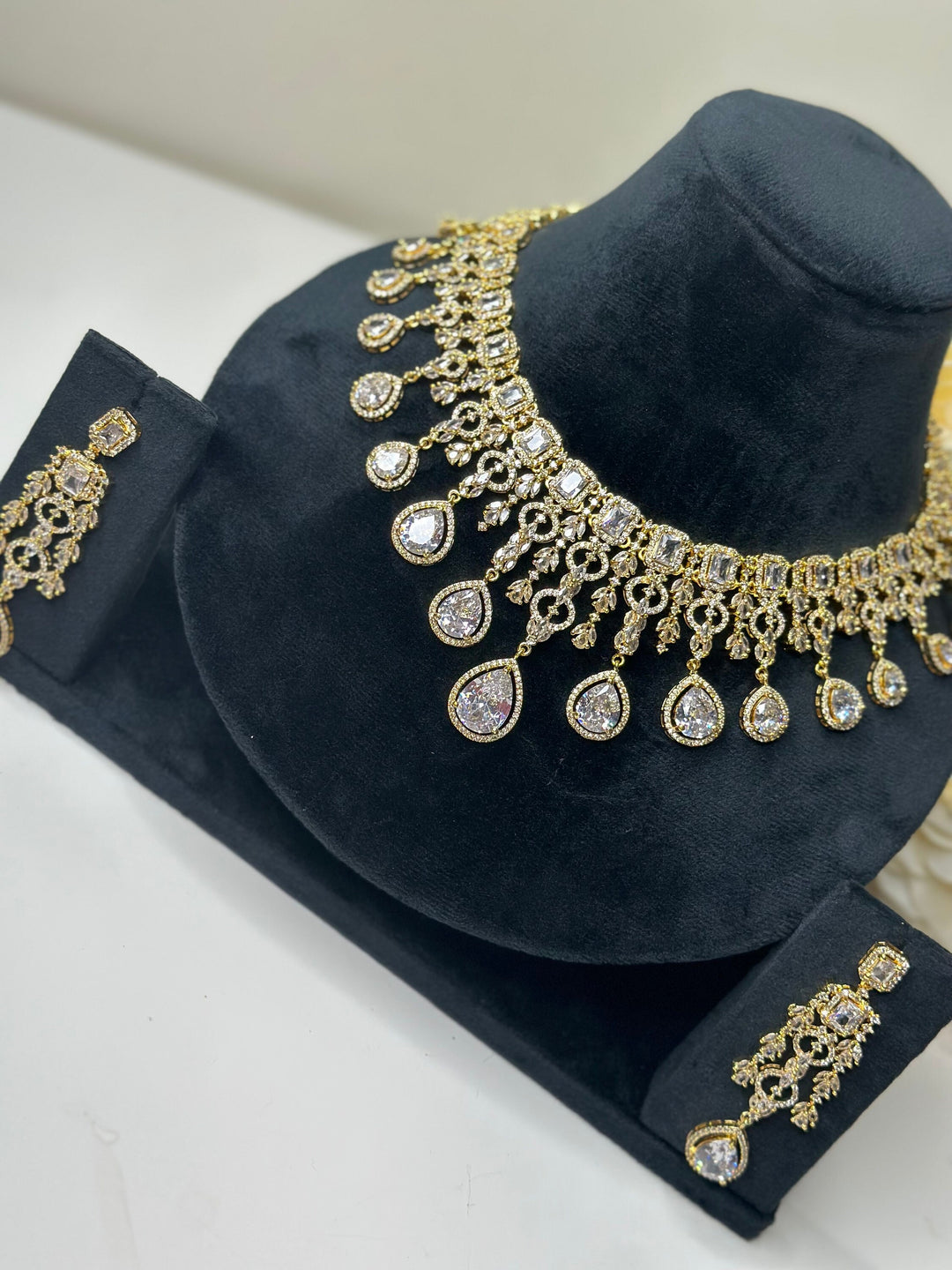 Mimi CZ Necklace Ad Set027