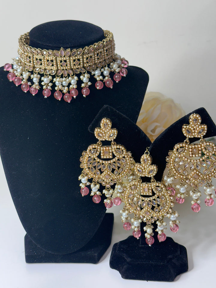 Deepika Necklace Set