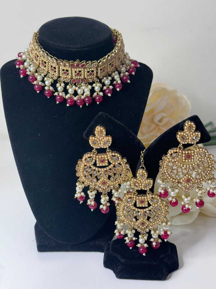Deepika Necklace Set