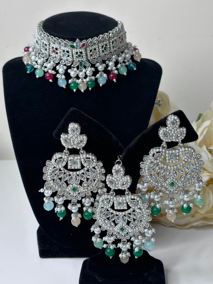 Deepika Necklace Set