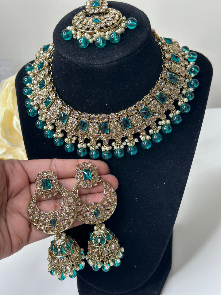 Sonakshi Necklace Set