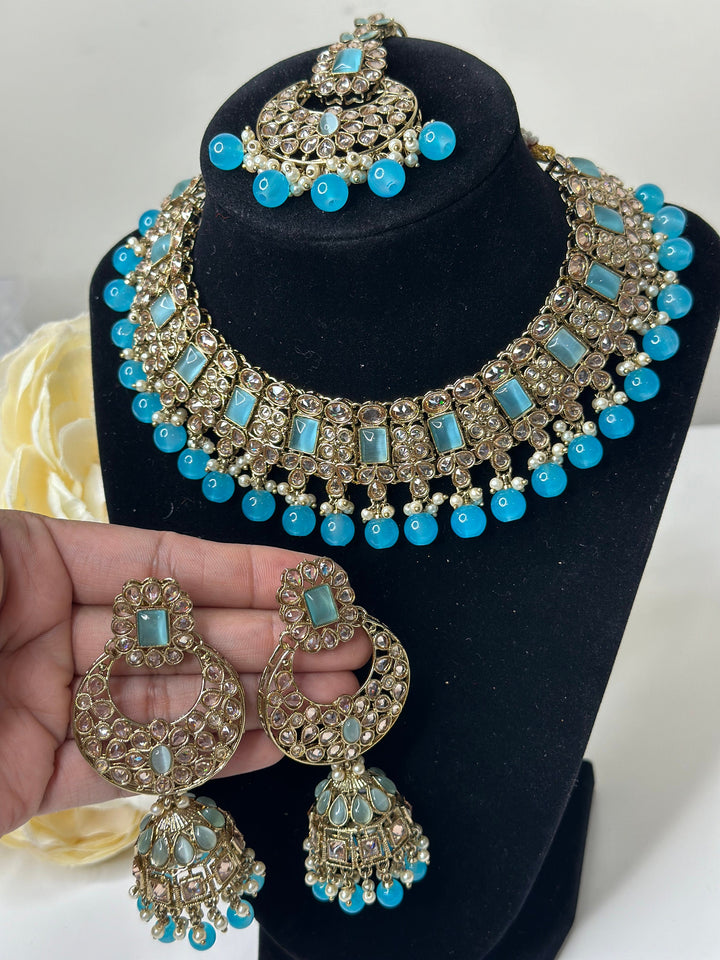 Sonakshi Necklace Set