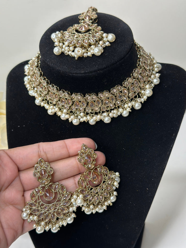 Laila Necklace Set