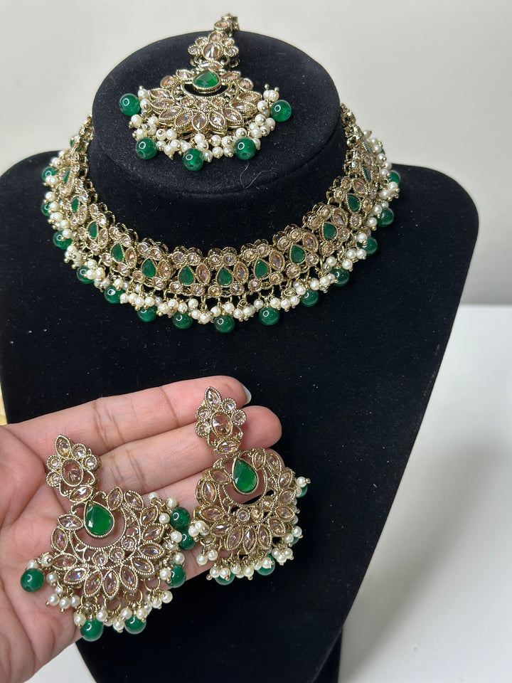 Laila Necklace Set