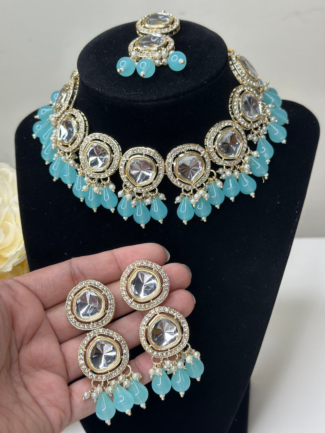 Izhaar Indian Polki Kundan Necklace with Earrings Tikka / Wedding Jewelry/ Traditional Jewelry/ Bollywood set/ Indian wedding set Karuna