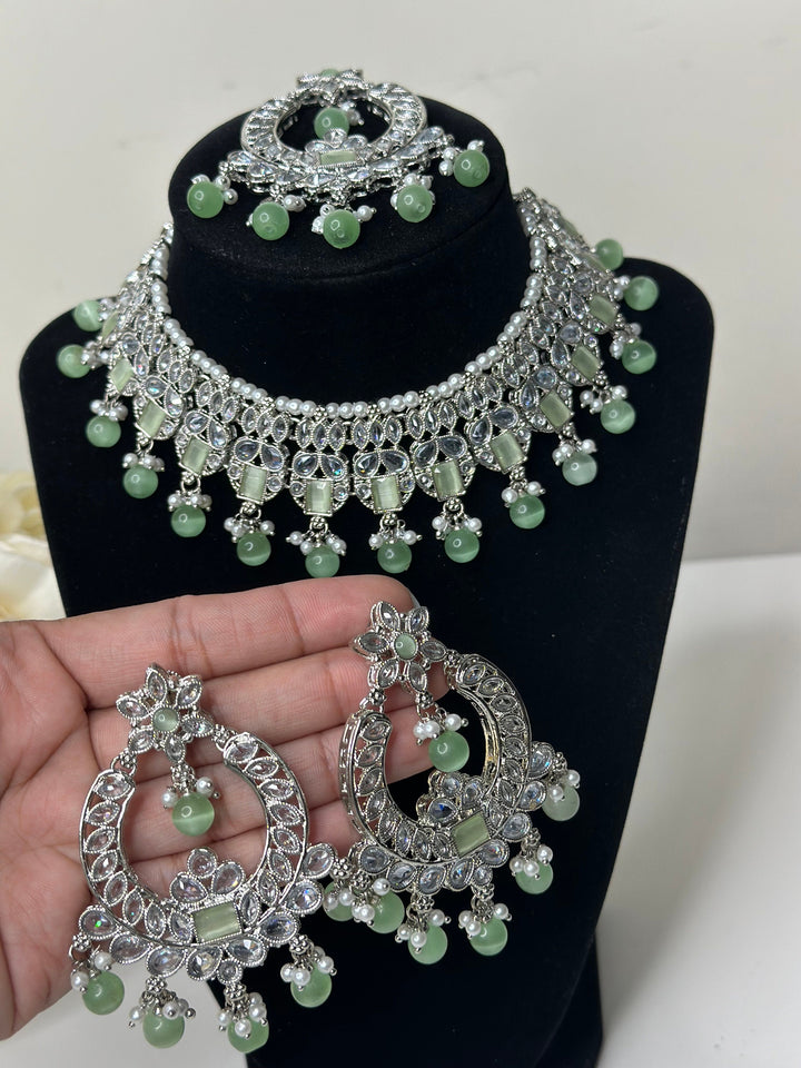 Dhara Necklace Set