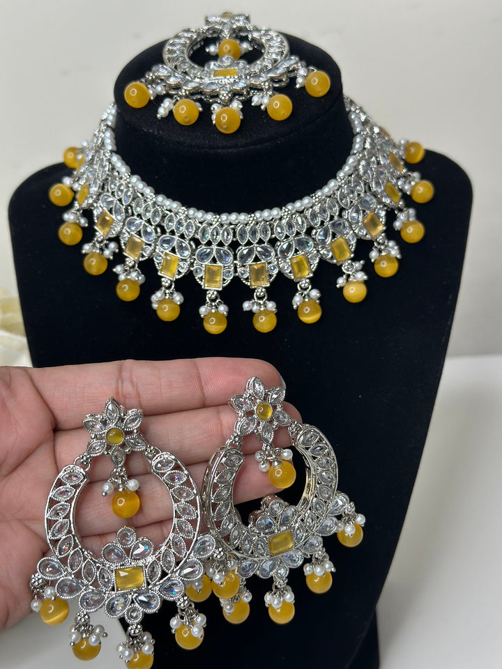 Dhara Necklace Set