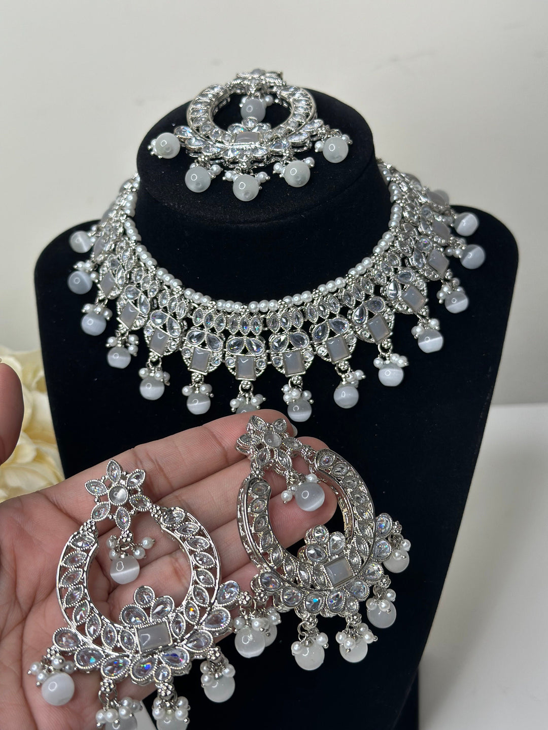 Dhara Necklace Set