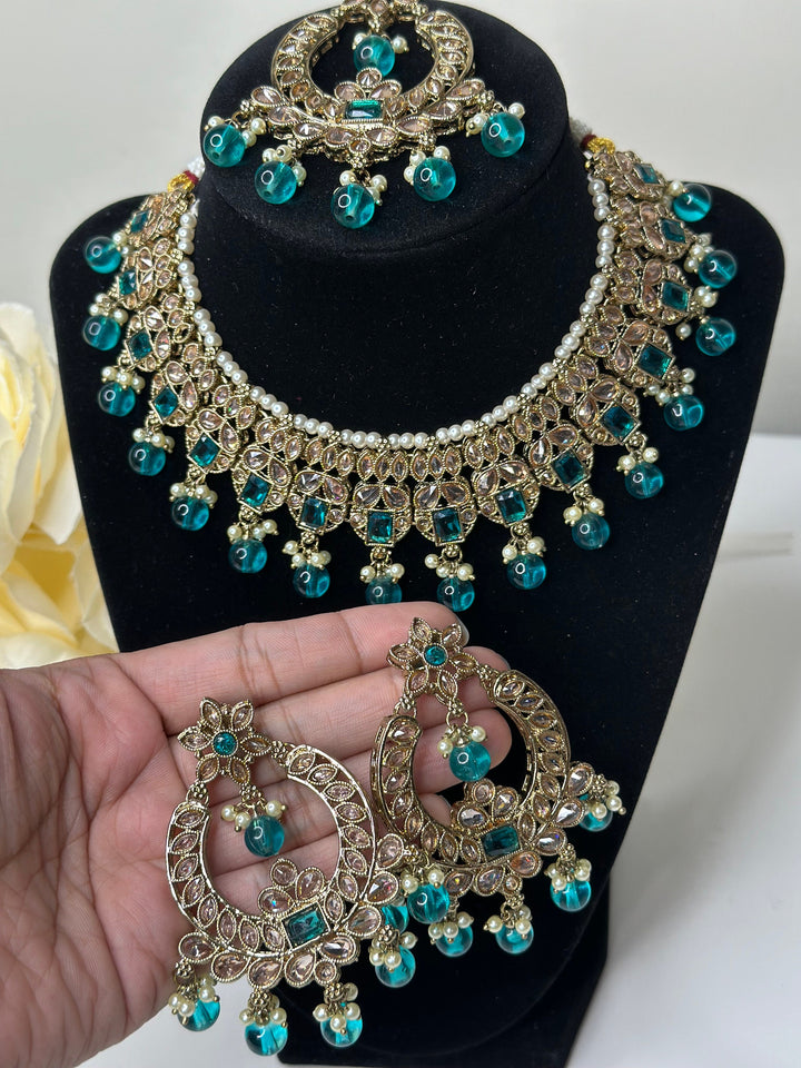 Dhara Necklace Set