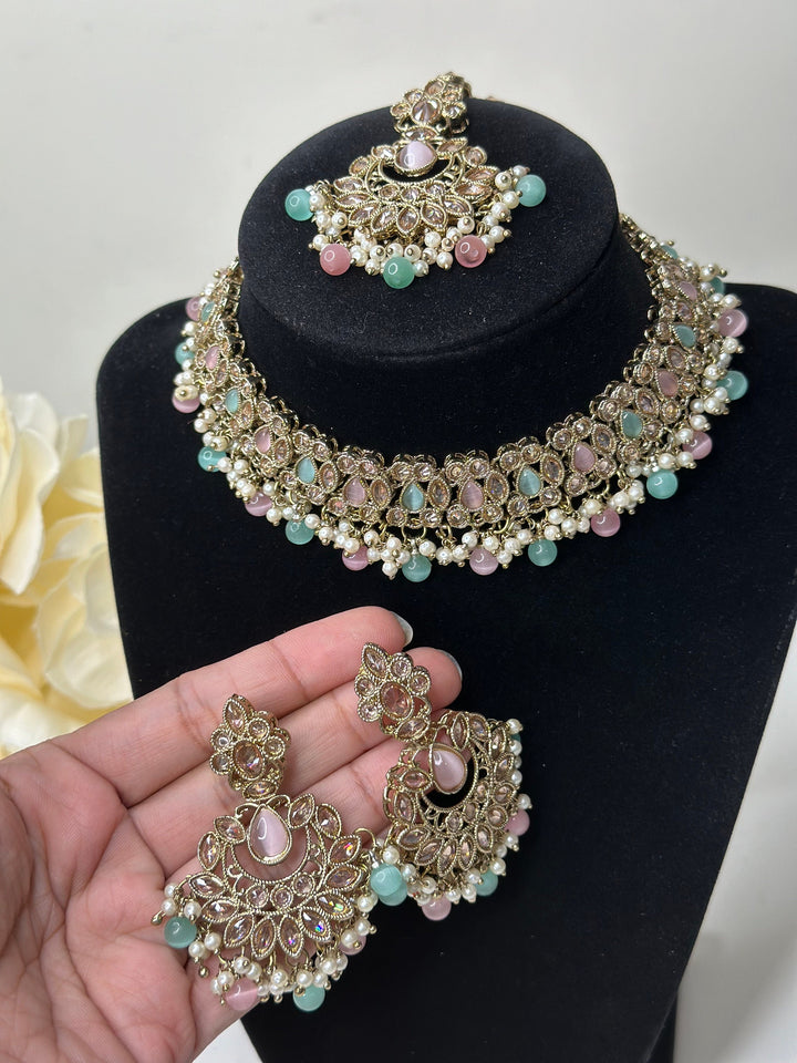 Laila Necklace Set