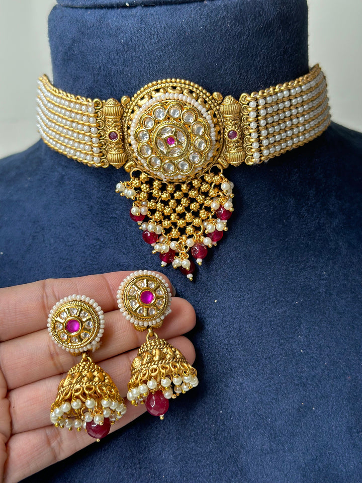 Devina collection