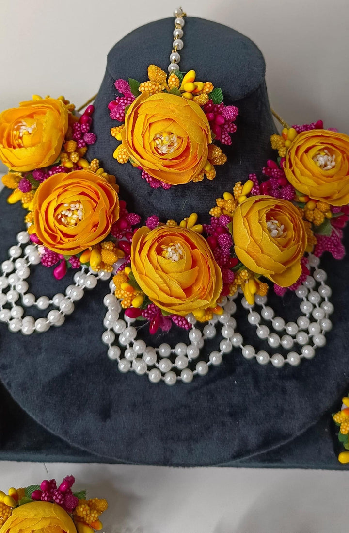 Floral Jewelry For Bride Necklace Set For Haldi