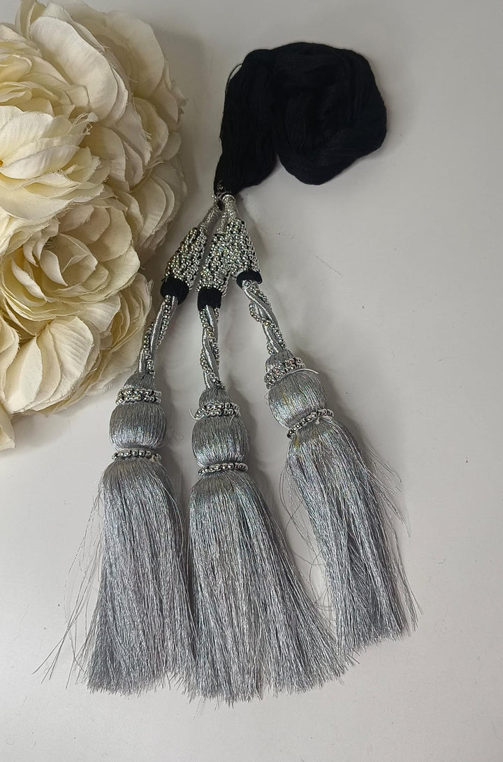 Izhaar Silver Color Traditional Classic Punjabi Paranda/Parandi Hair Accessory