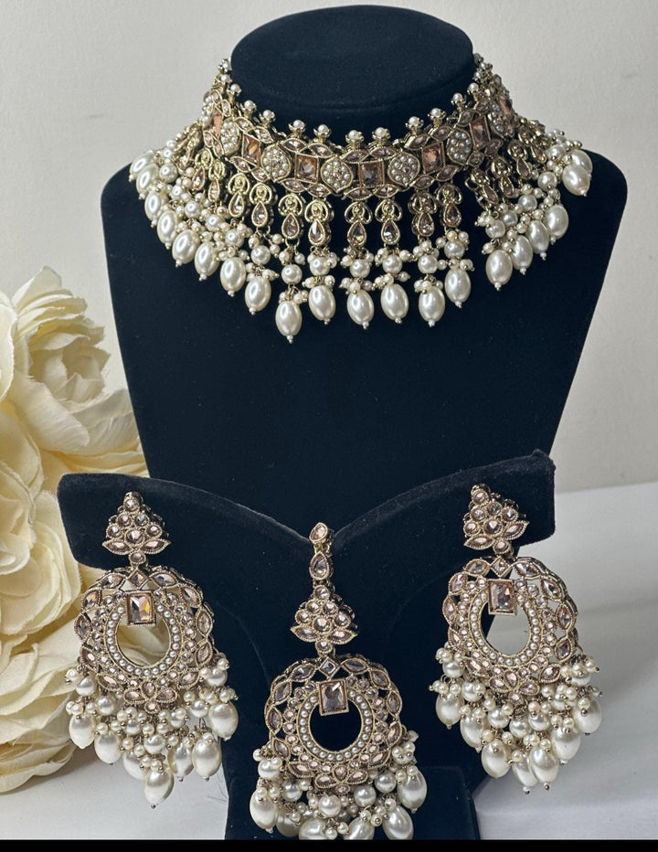 Izhaar white Indian Polki Reverse AD Necklace with Earrings Tikka / Wedding Jewelry/ Traditional Jewelry/Wedding set/Reverse AD.